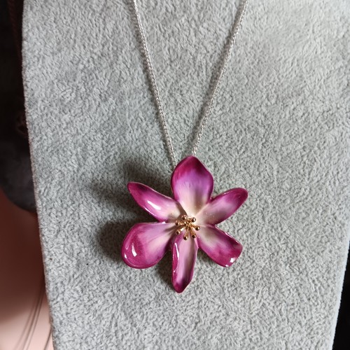 Hübsche blumen kette - blumen,